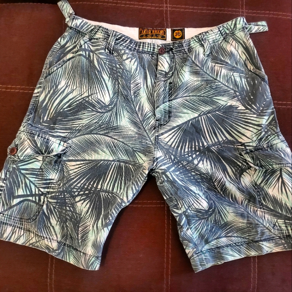 Akoo Brand fern print heavy cotton shorts